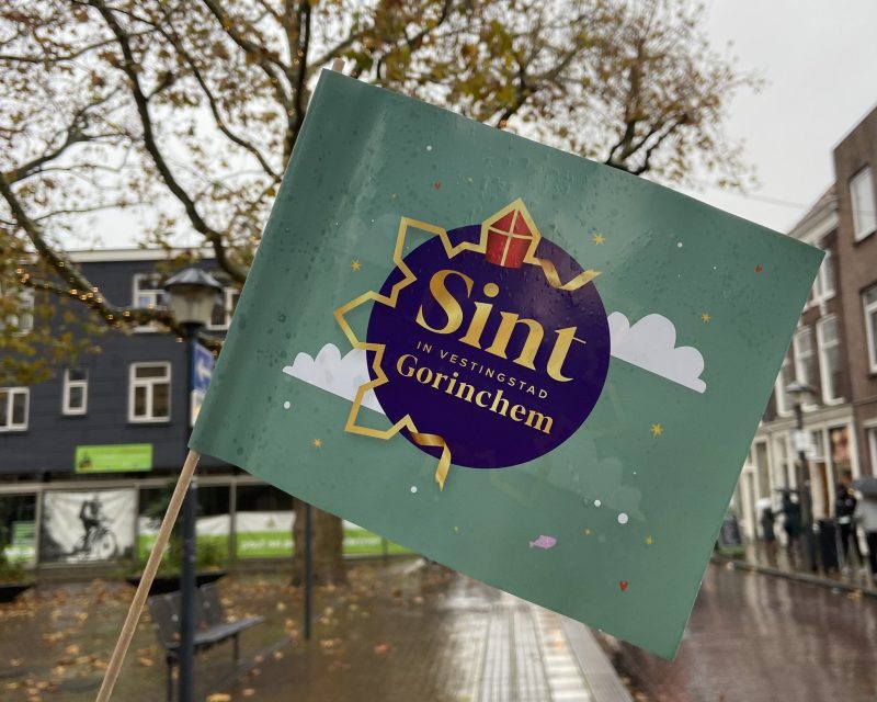 Flag that was handed out at the entrance to Gorinchem to greet Sinterklaas
