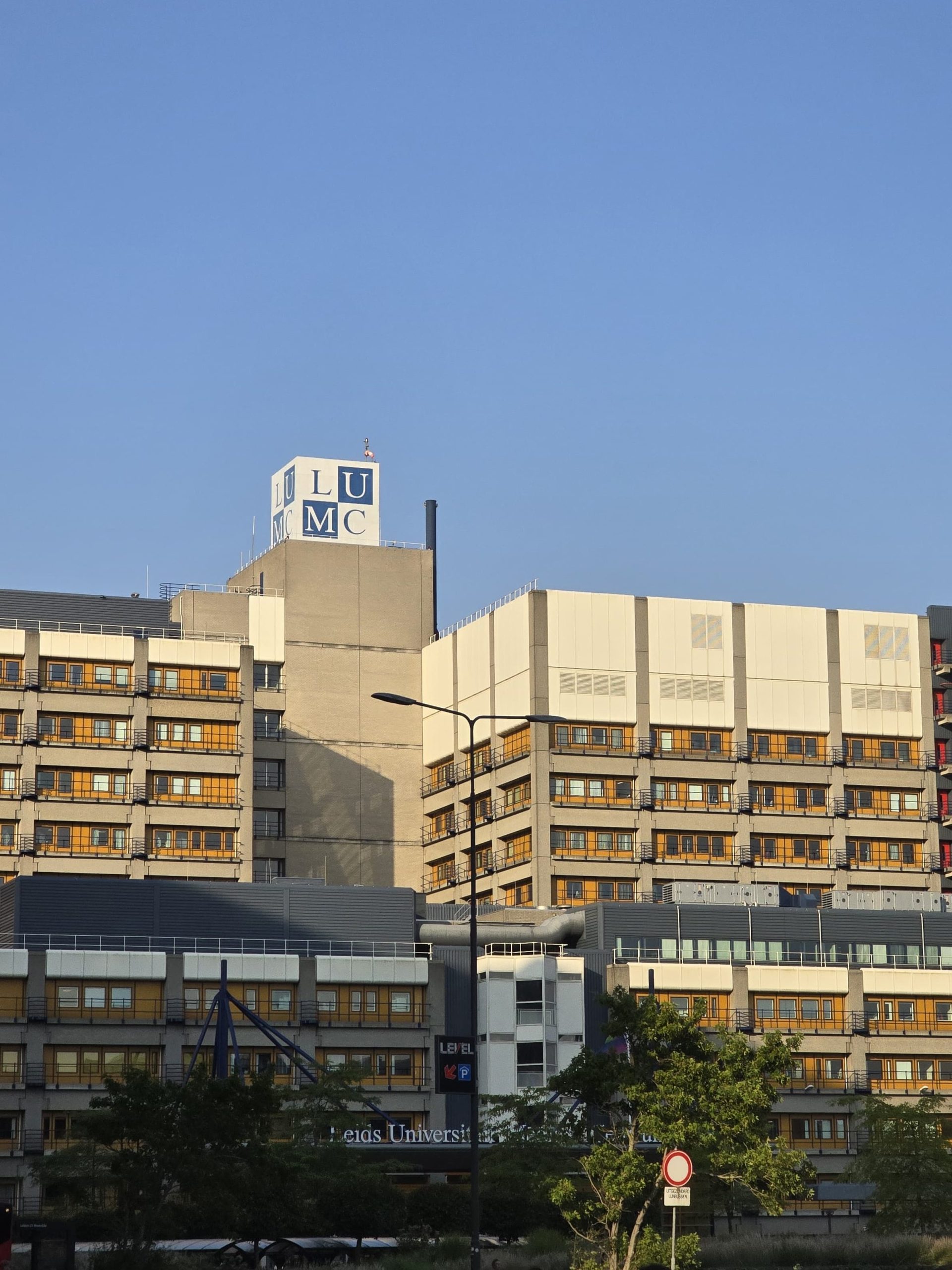 Photo of LUMC, the Leiden University hospital